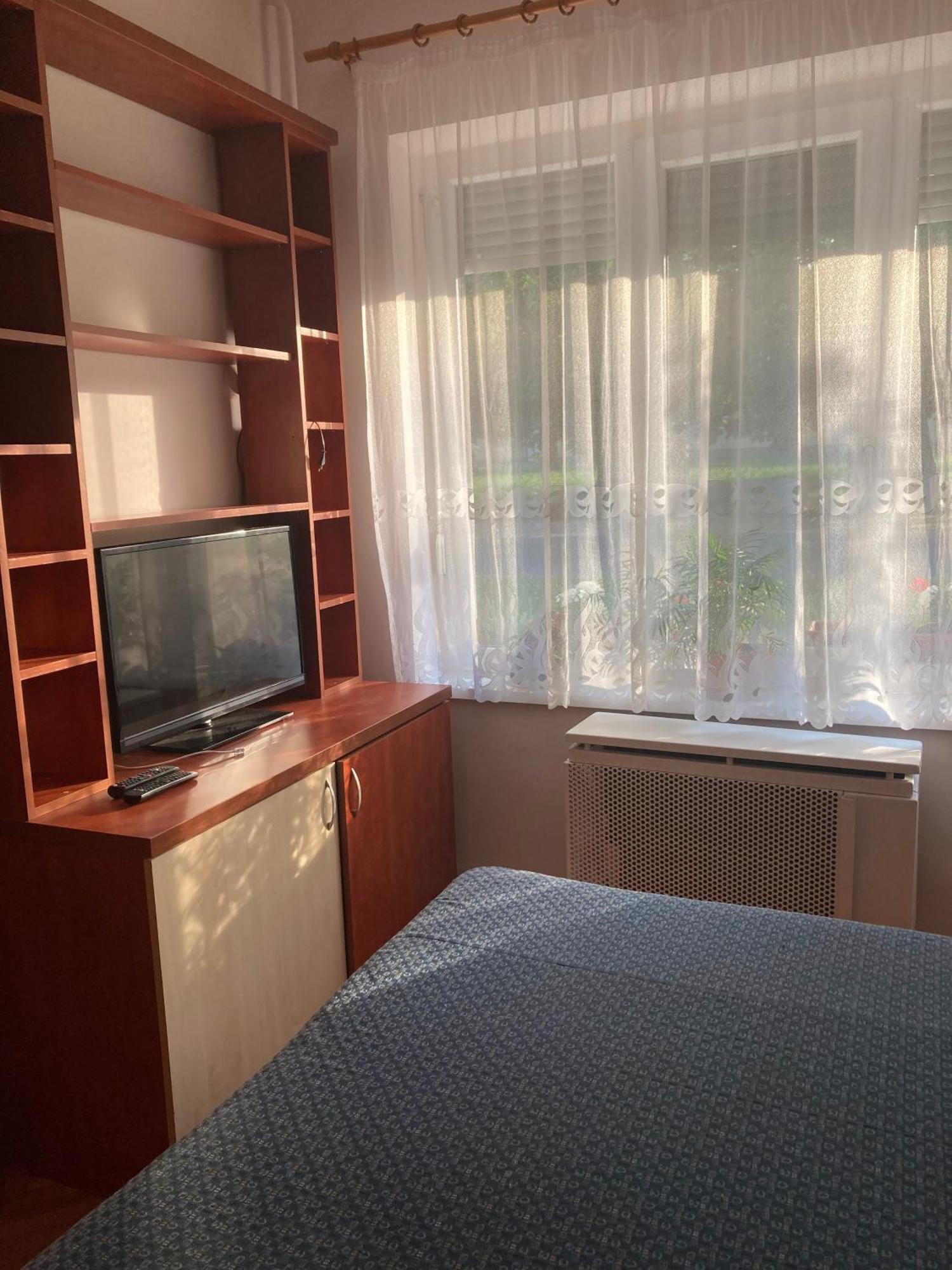 Platan Apartman Marcali エクステリア 写真